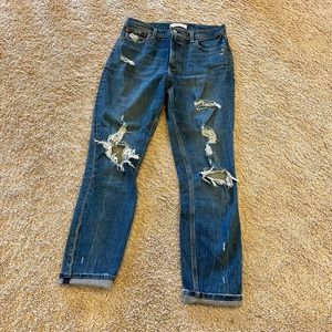 Abercrombie & Fitch The Skinny High Rise Jeans